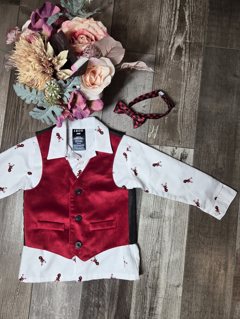 Izod Boys 24M Red Velvet Vest Set White Deer Print Shirt & Bow Tie NWOT